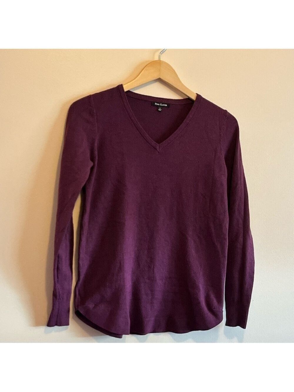 Pink Clover Deep Purple V-Neck Sweater normcore cabincore preppy
